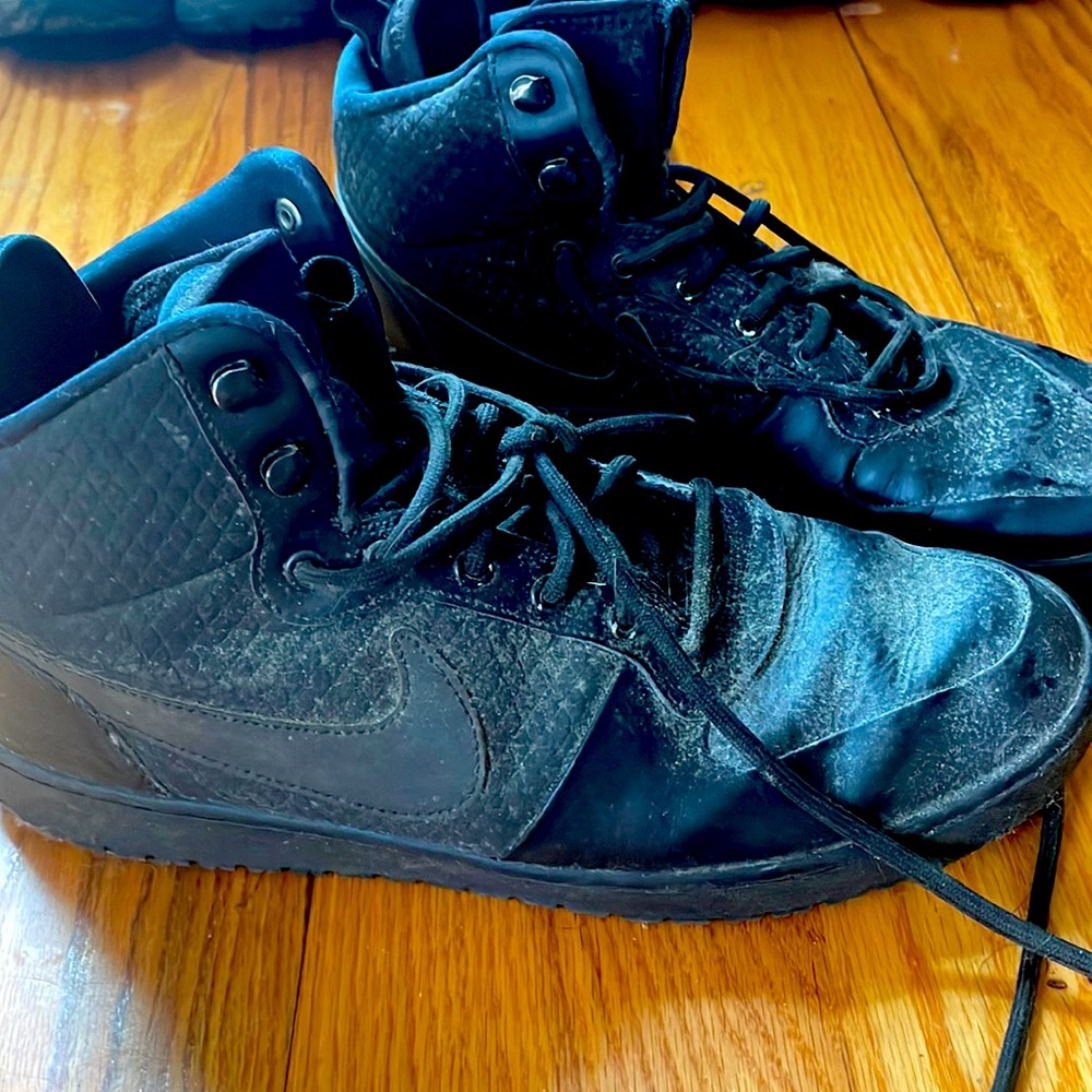 Nike high tops